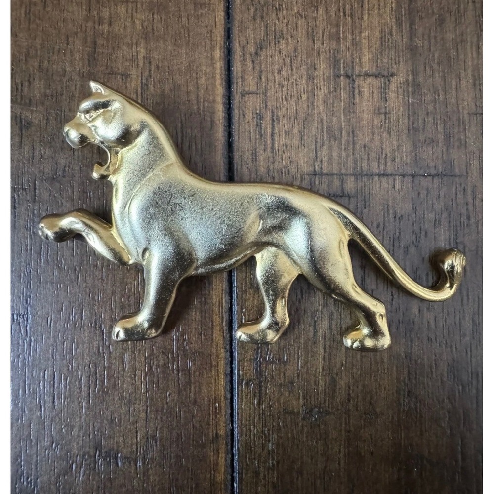 Vintage 80s Gold Tone Panther Brooch Prowling Big Cat Animal Pin Statement 3.25"